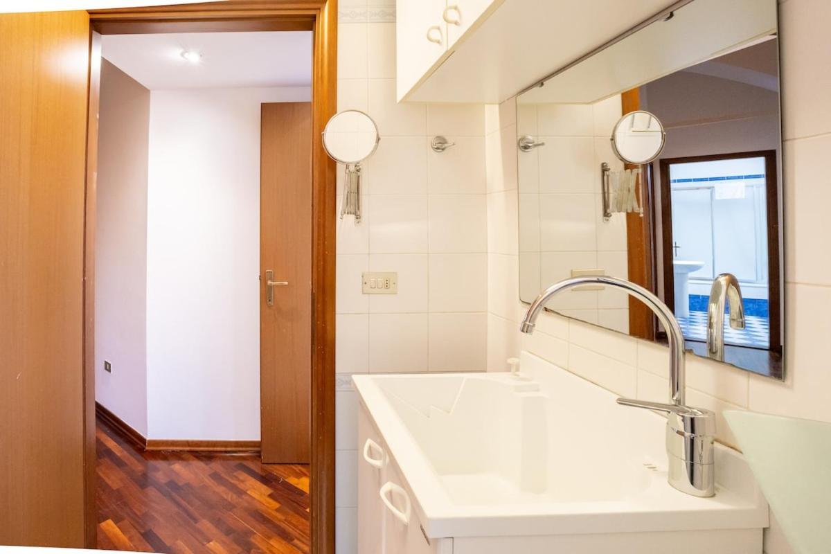 Appartamento Getthekey Mura Di Porta S Felice *