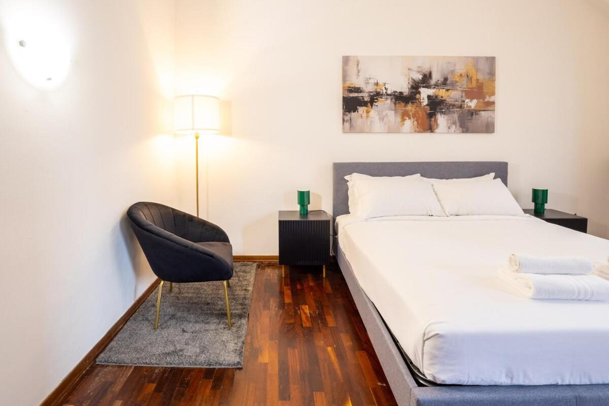 Appartamento Getthekey Mura Di Porta S Felice