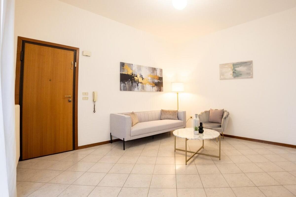 Appartamento Getthekey Mura Di Porta S Felice