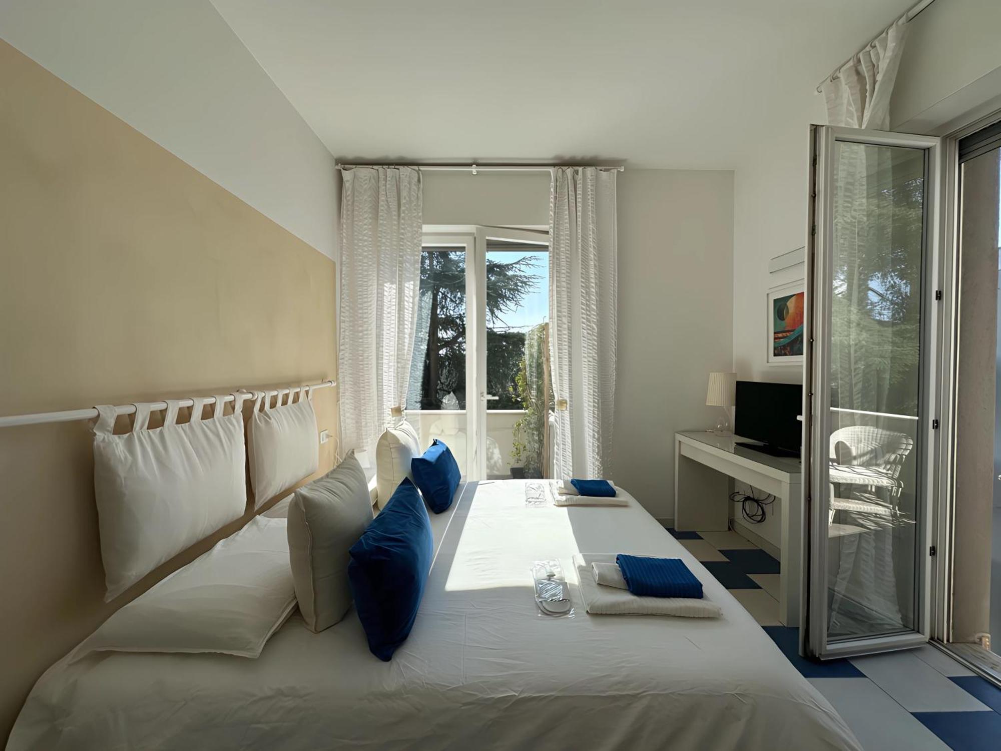Marina 34 Double Terrace Near Fiera&sant'orsola * Bologna