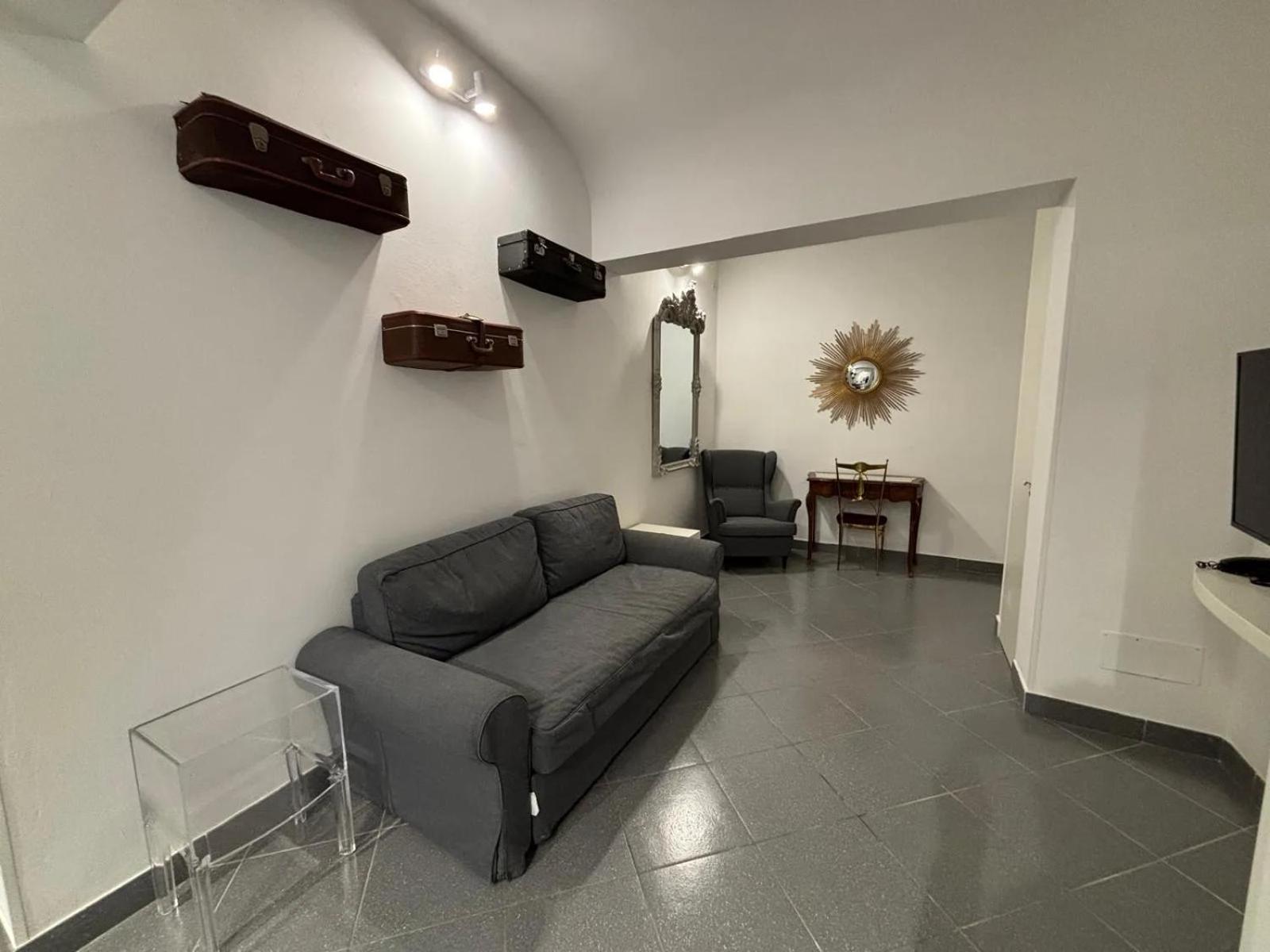 Hotel Phi 4*