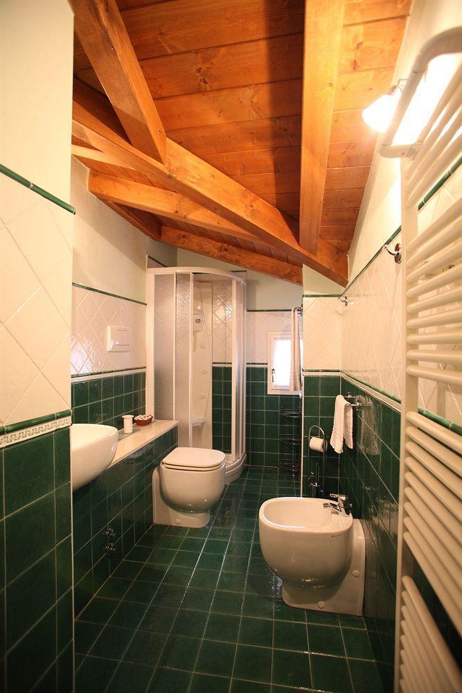 Pensión Casa Miramonte 2*