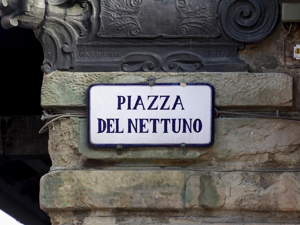 Casa Isolani Luxury Piazza Maggiore 1 2* Bologna