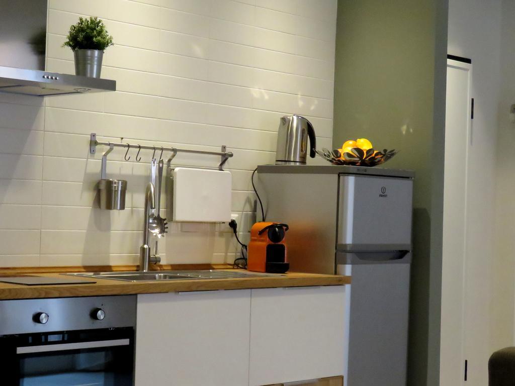 8 Colonne Apartamento