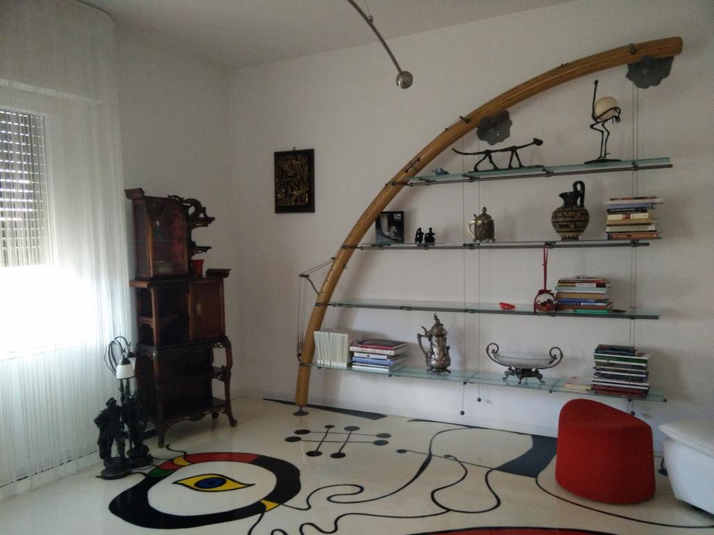 Miro' Holiday Attic