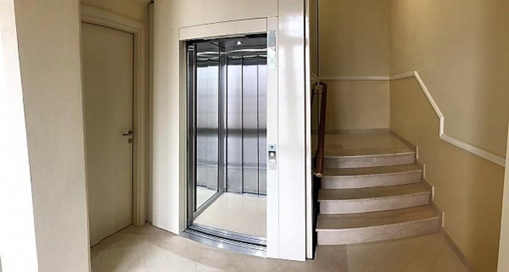Farolfi Carracci Apartamento Bolonia