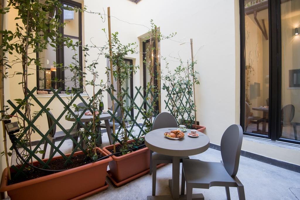 Apartment L'8 Boutique Design *