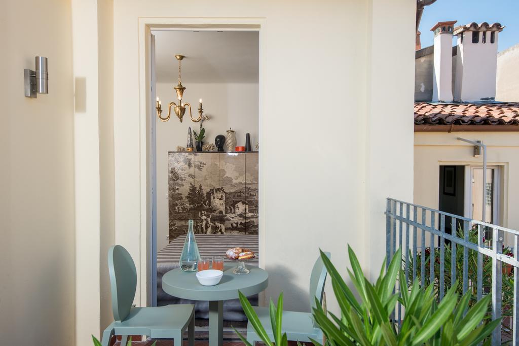 Apartment L'8 Boutique Design *