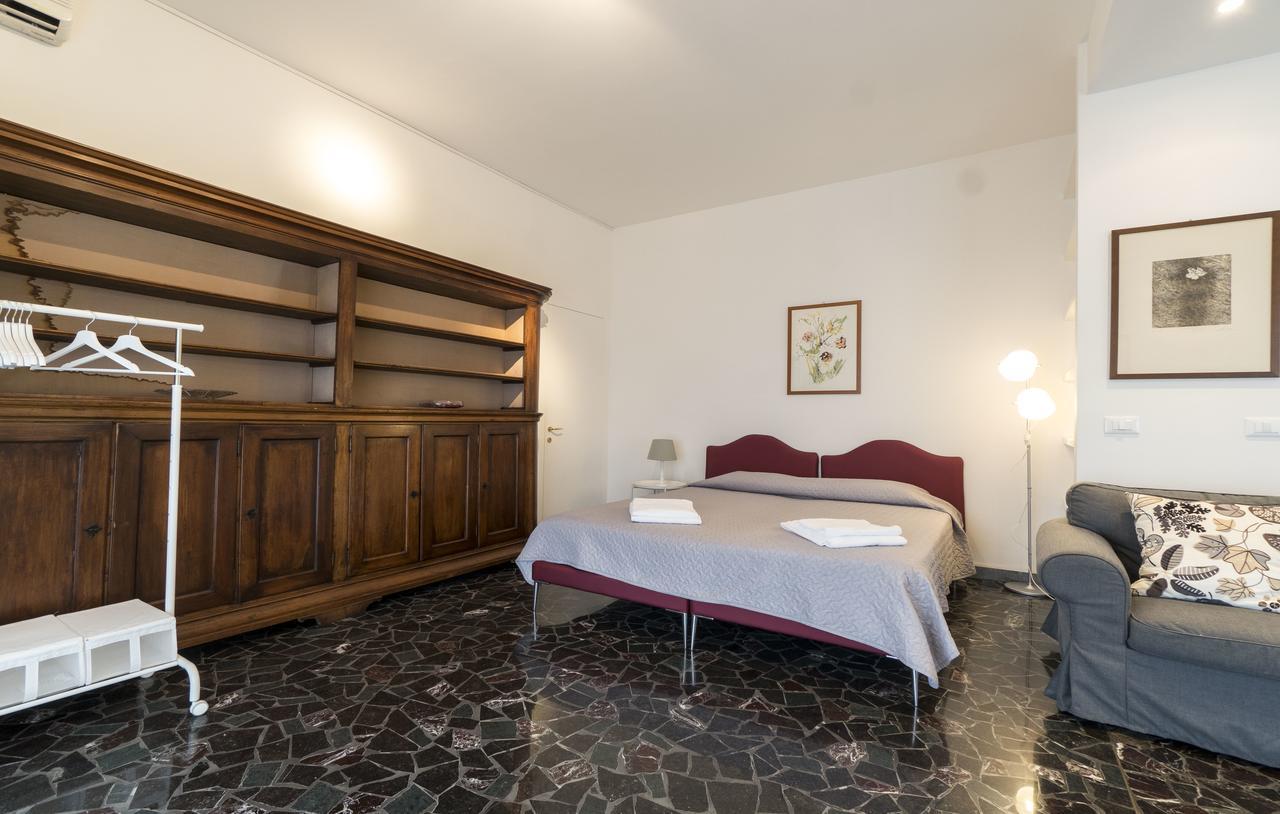 Railway By Apartamento *