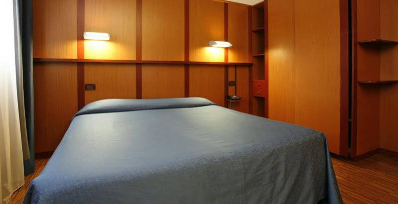 Bleis 4* Bolonia