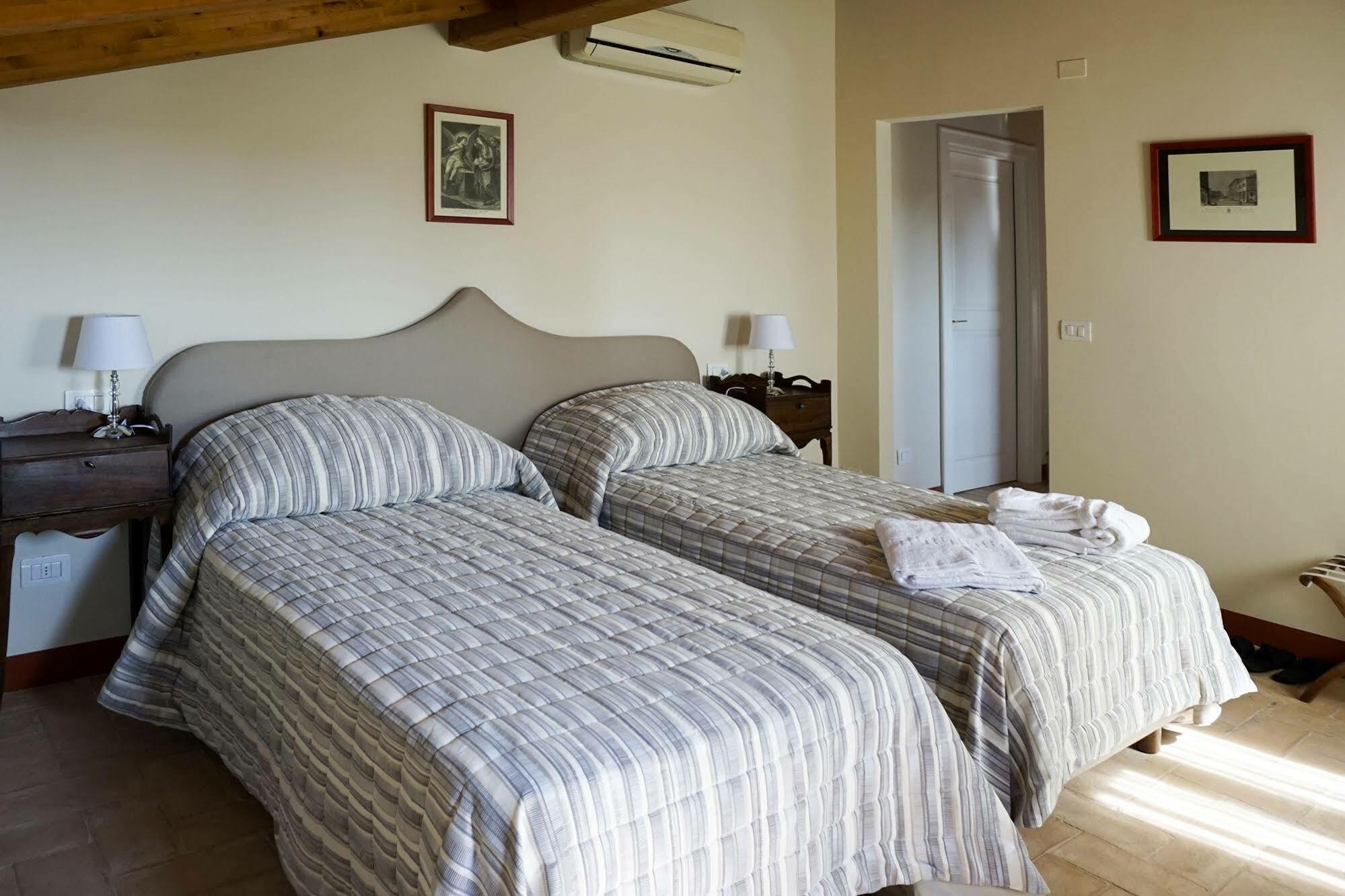 Casa Isolani Charms Santo Stefano Bed and breakfast Bolonia
