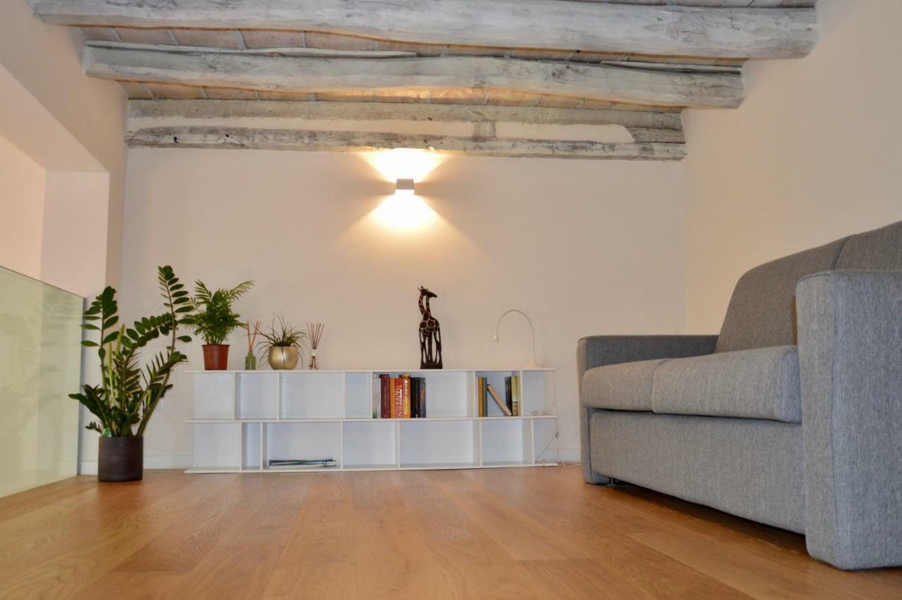Apartment Bright And Silent Near Two Towers *