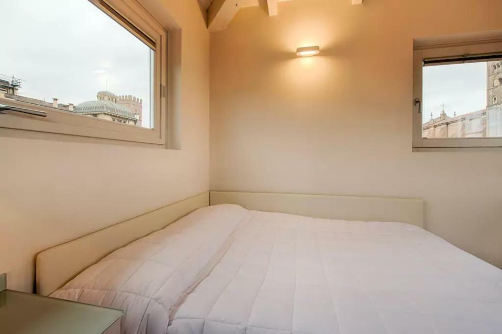Altana Deluxe Lejlighed