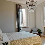Charming Flat Milazzo 32