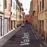 Historic Center - With 2 Single Beds