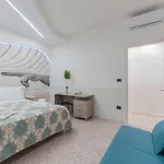 Fioravanti Apartments - San Luca Suite & Genesis House, A Pochi Passi Dalla Stazione, Vicino Al Cuore Di Bologna