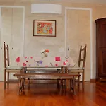 Casa Nel Borgo