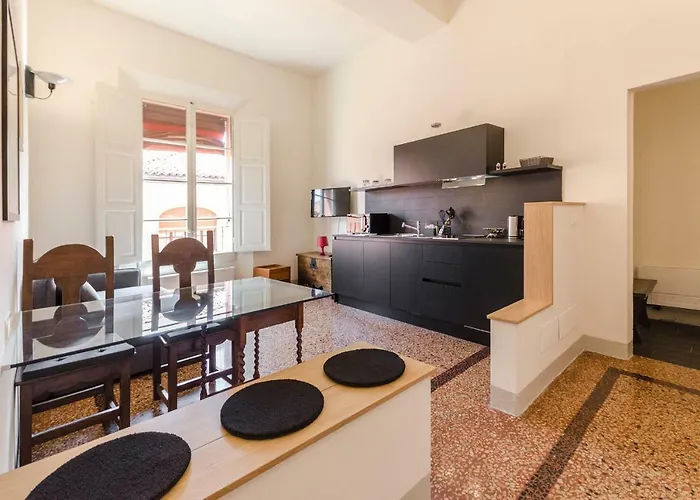 Bocchi Elegant Apartment