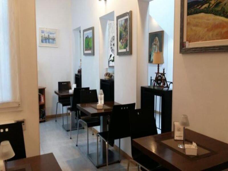 Buon Centro - - Self Check-in 3* Bologna