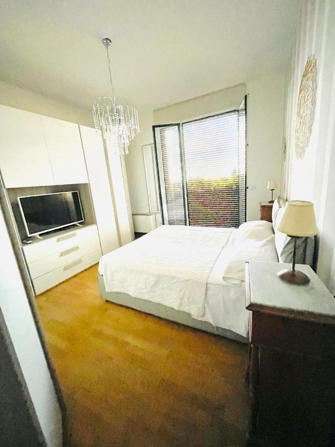Bologna Holiday Inn Apartamento