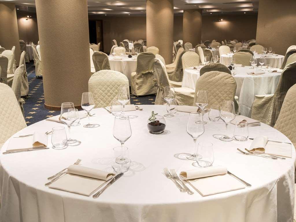 Flyon & Conference Center Hotel 4*