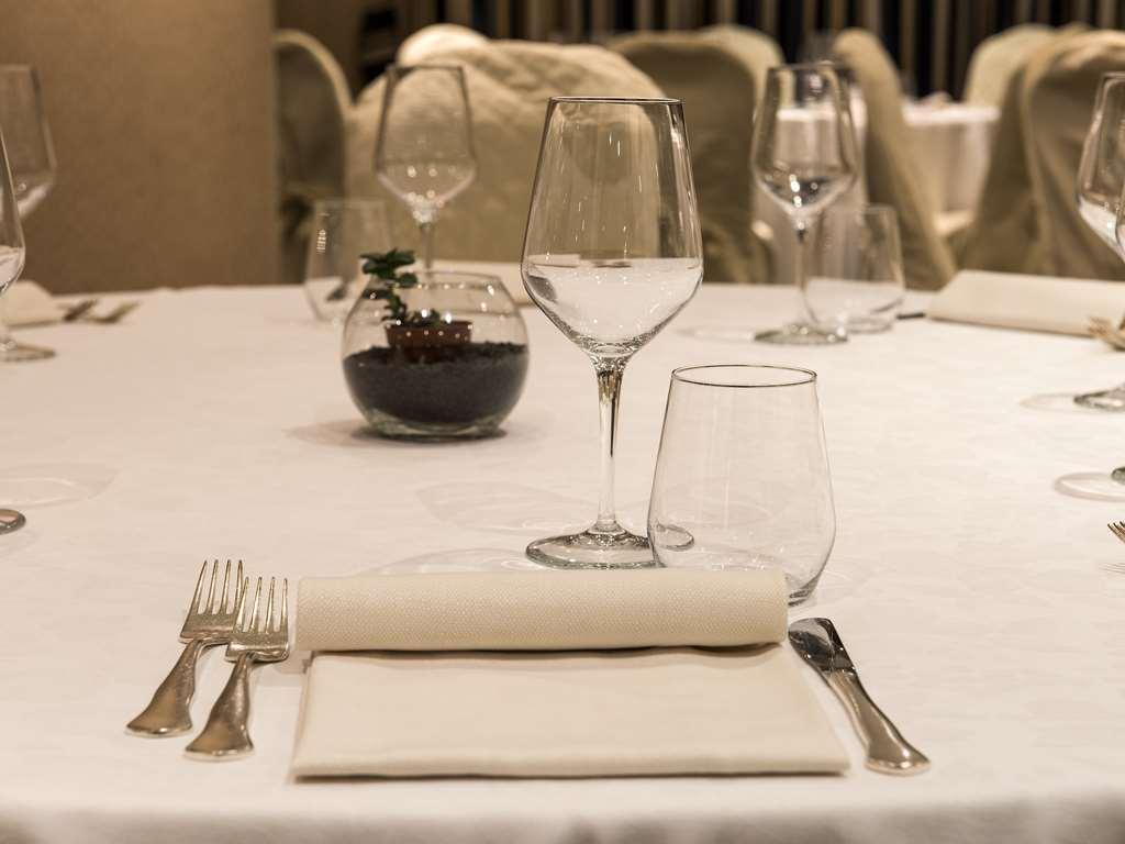 Flyon & Conference Center 4* Bologna