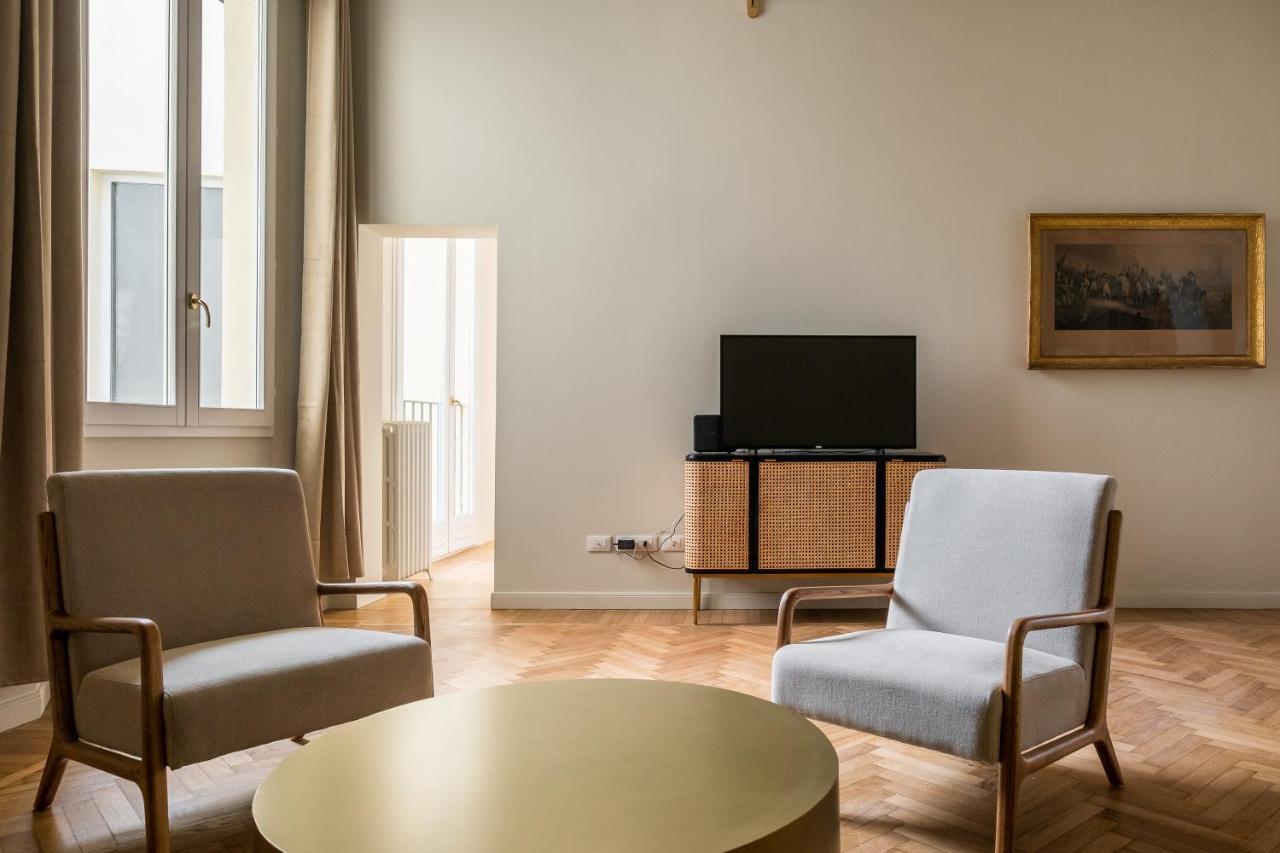 D'azeglio Nel Salotto Di Appartement