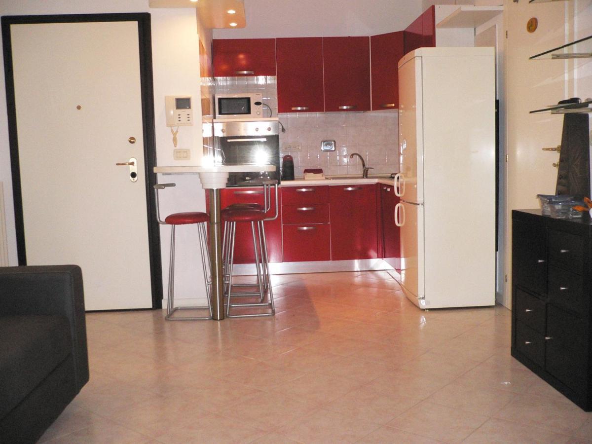 Stop&go Station House Self Check In - Fiera Alta Velocita' Appartement