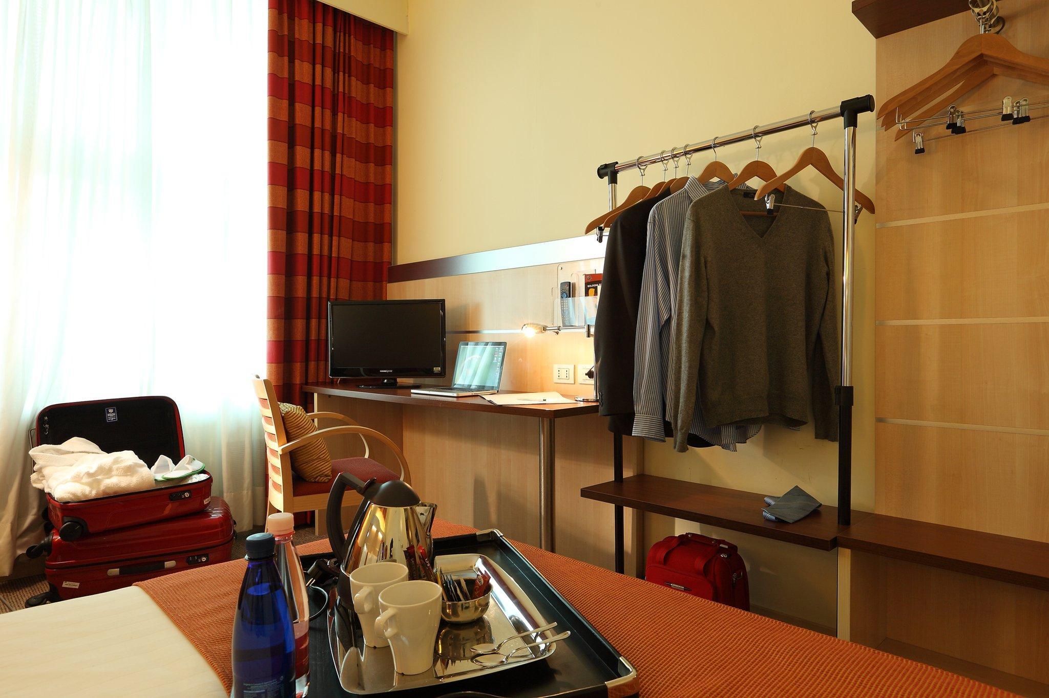 - Fiera By Ihg Hotel Bologna