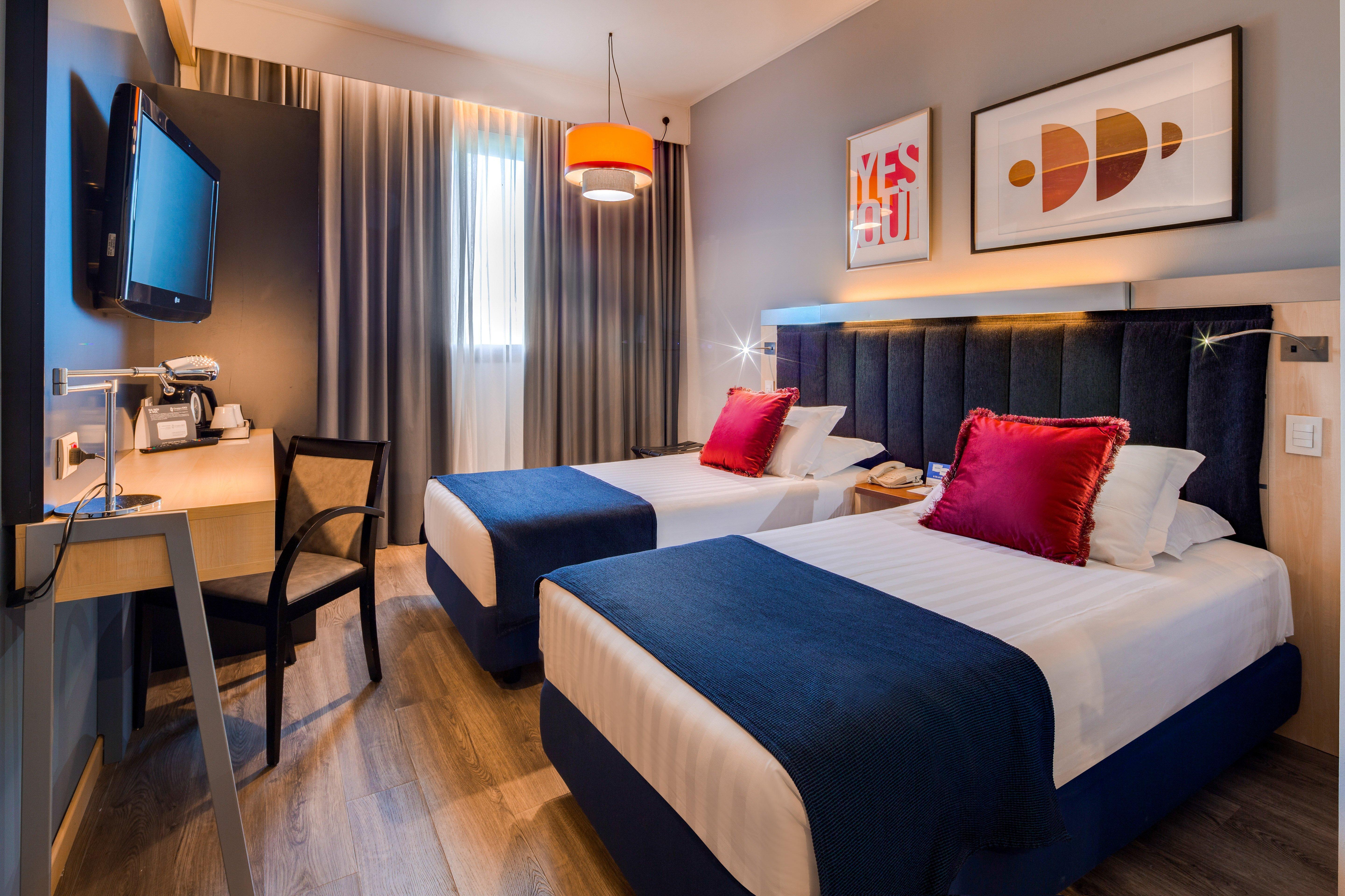 Hotel - Fiera By Ihg 4*