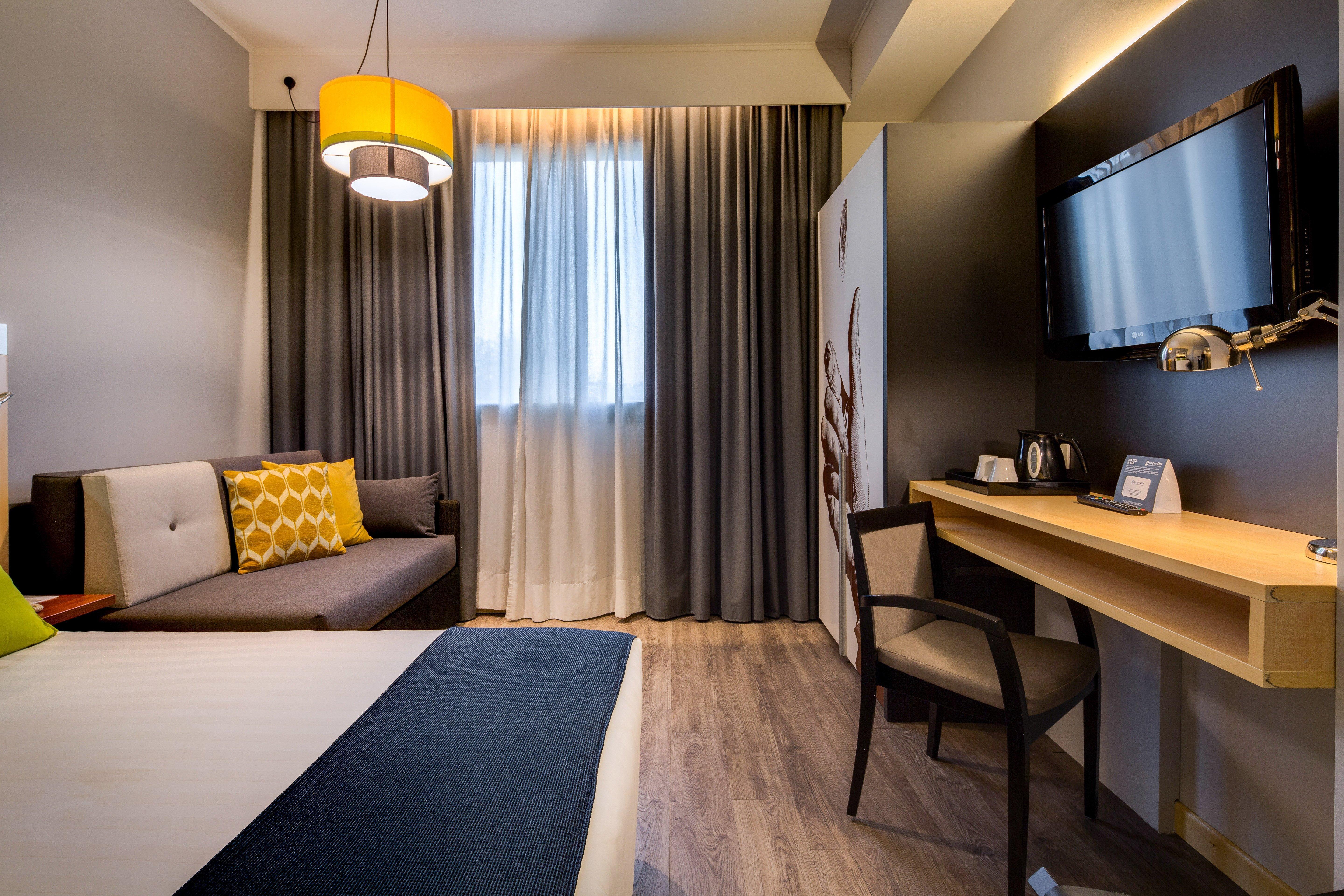 Hotel - Fiera By Ihg 4*