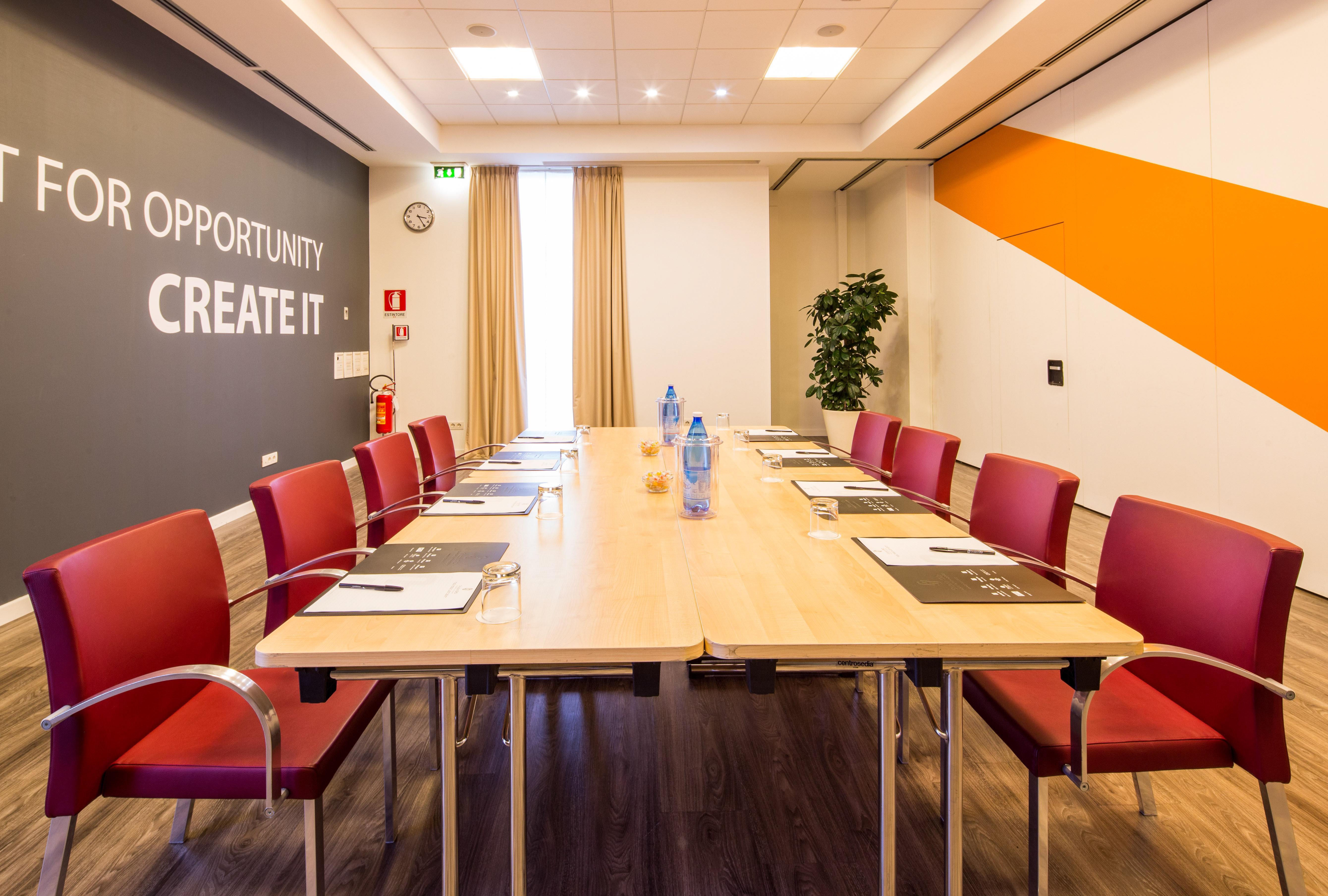 Hotel - Fiera By Ihg