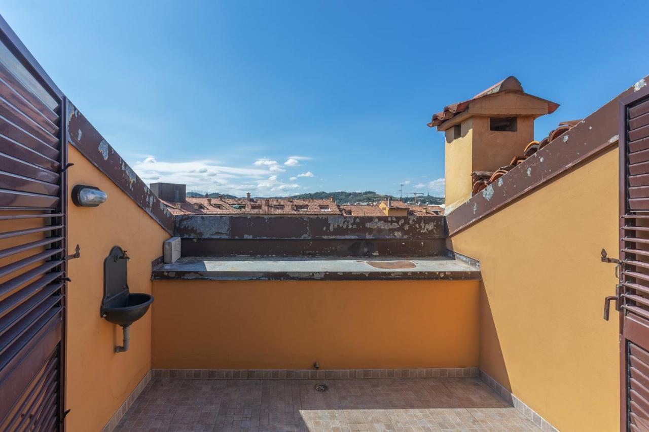 New!apt 2 Min Walk From Central Station Apartment *
