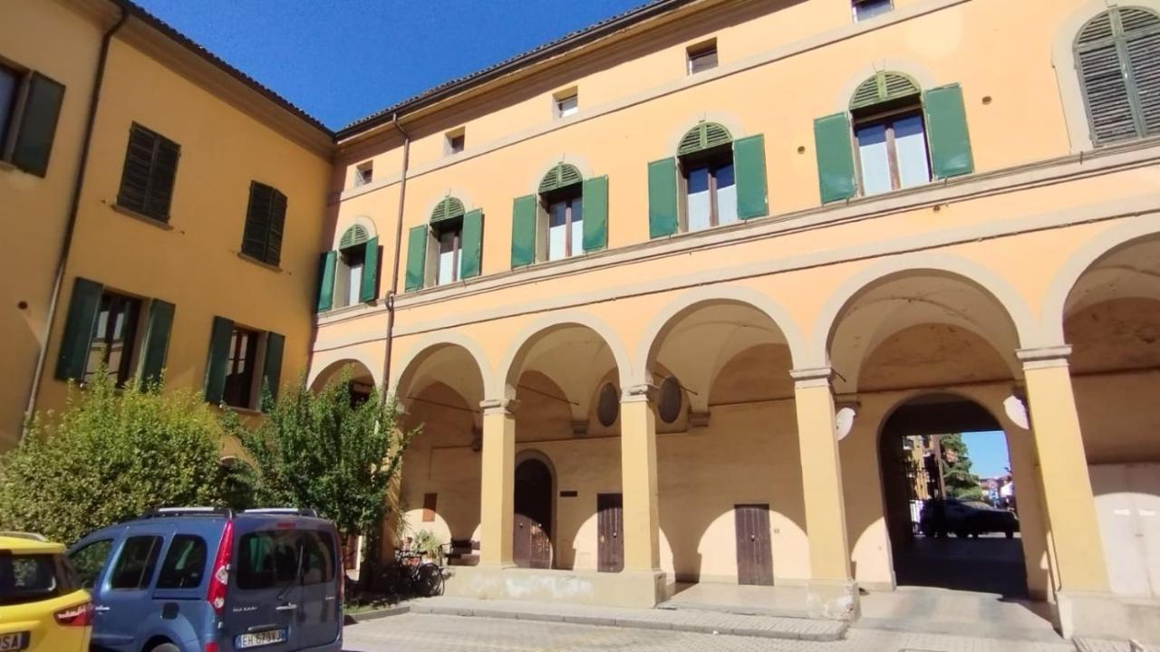 Crociali *