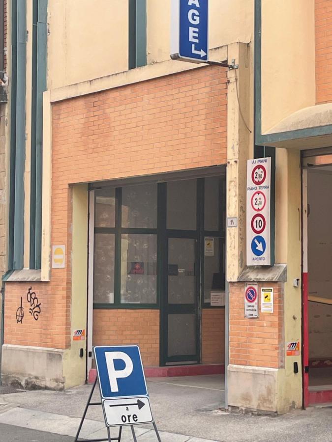 Appartement Stop&go Station House Self Check In - Fiera Alta Velocita' *