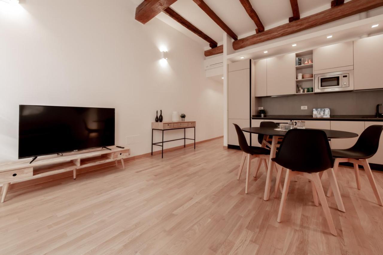 Realkasa La Finestrella Sui Portici Apartamento Bolonha