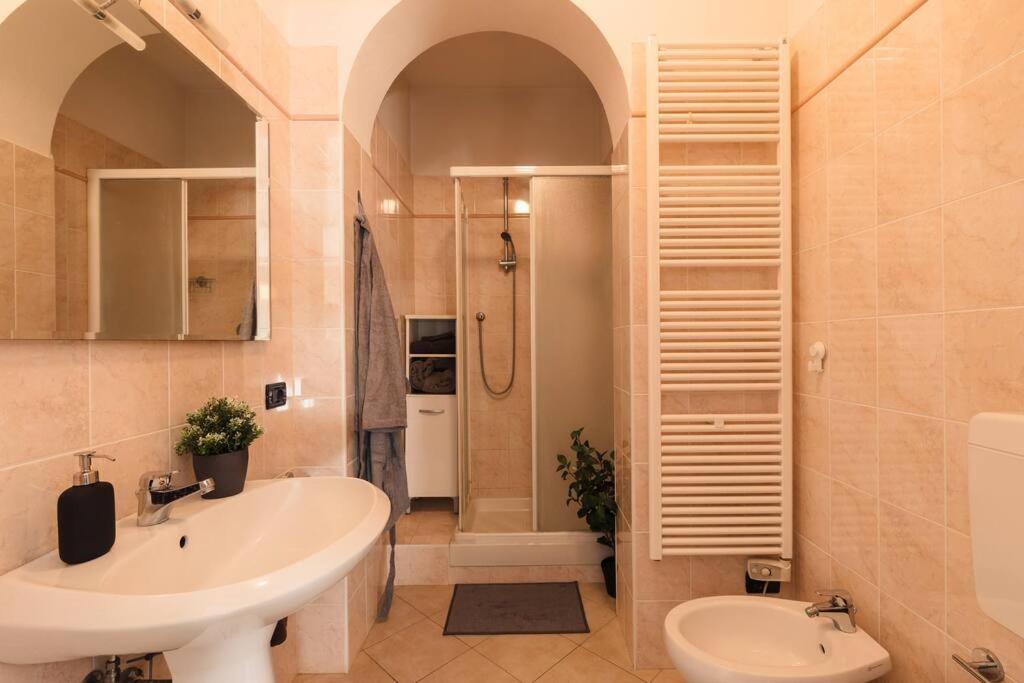 Loft - 1 Min Hospital S.orsola - Free Parking