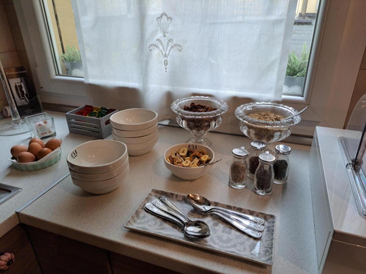 051 & Breakfast Bologne