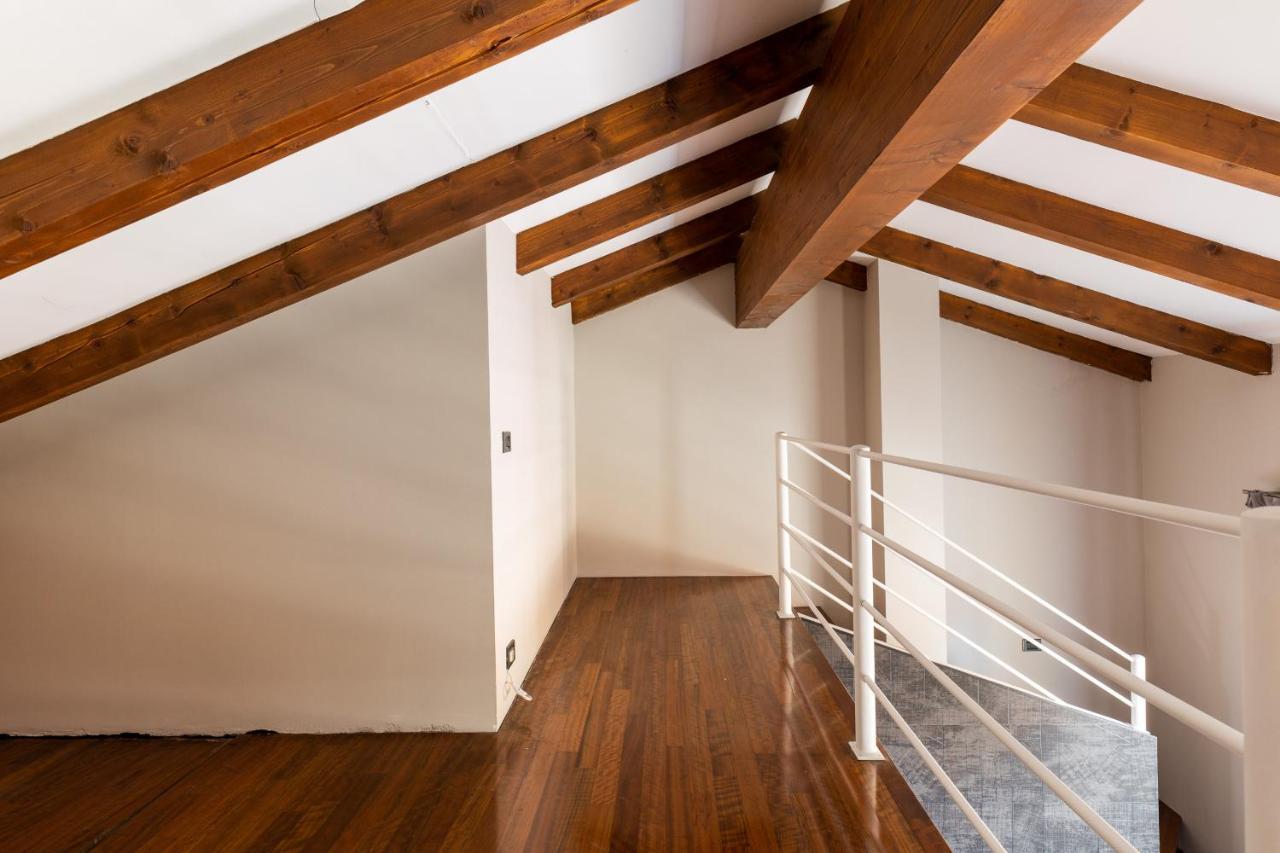 Wooden Design By Wonderful Italy Bolonha