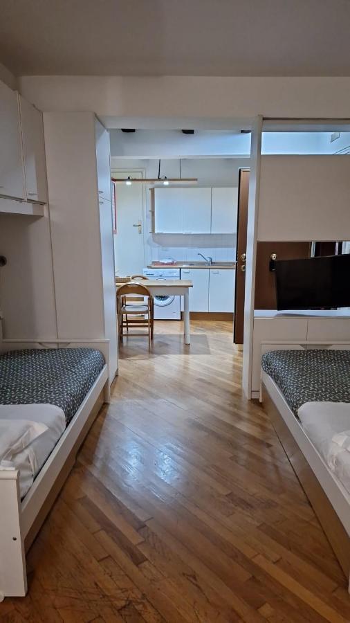 Appartement Historic Center - With 2 Single Beds *
