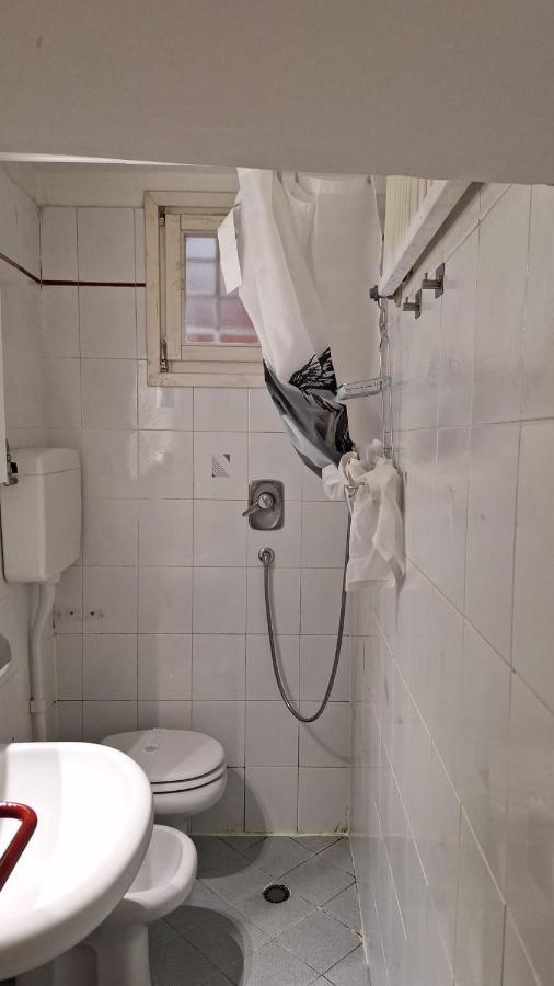 Historic Center - With 2 Single Beds *
