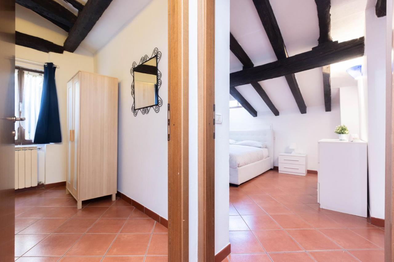 Beautiful Penthouse In Center With Balcony Bolonia