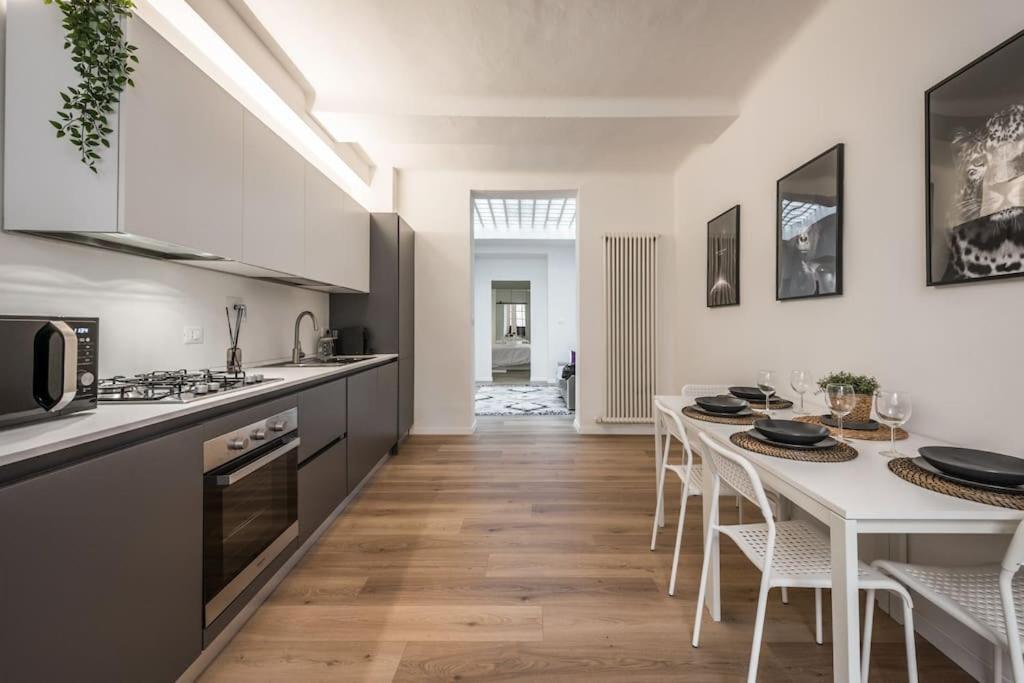 Apartamento Ab - Via Arienti 15 *