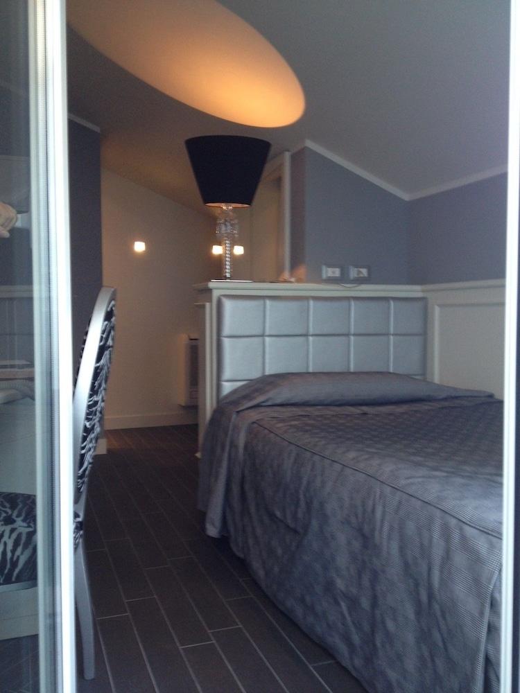 Savoia Regency 4* Bolonia