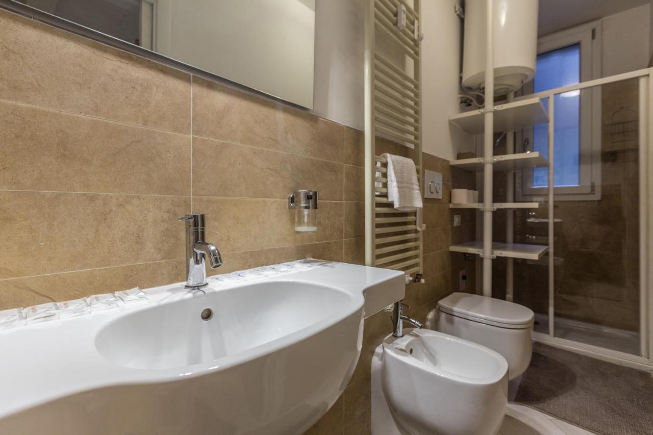 Apartamento All'ombra Della Luna, By Short Holidays *