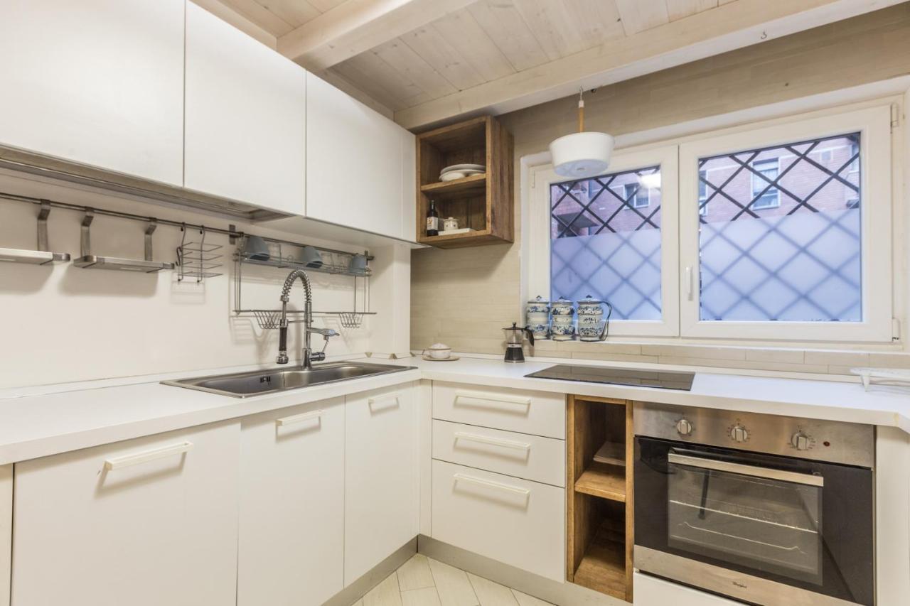 Apartamento All'ombra Della Luna, By Short Holidays Bolonia