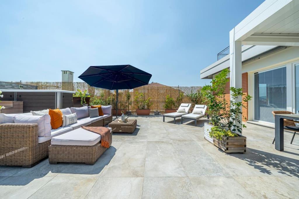 Appartement Via Indipendenza - Attico Di Lusso Con Piscina *