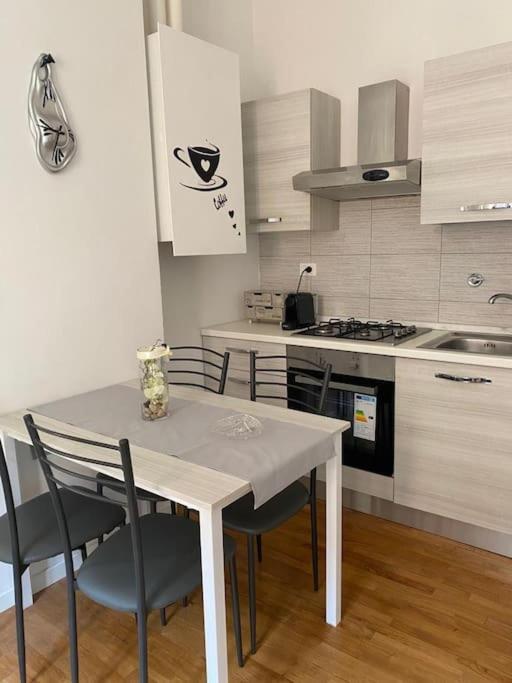 Appartement Mercante In Fiera Bo Con Posto Auto *