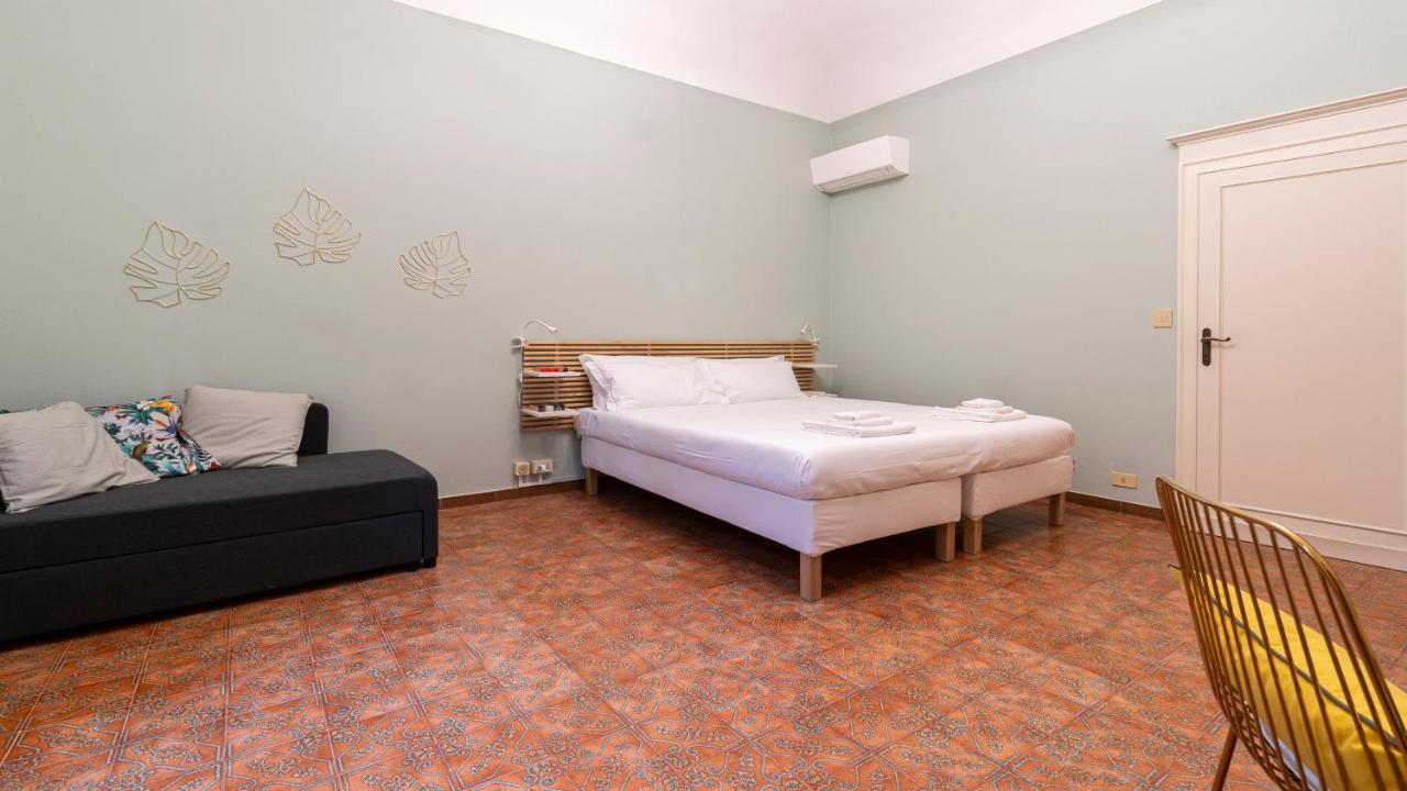 Castiglione 49 Apartment *
