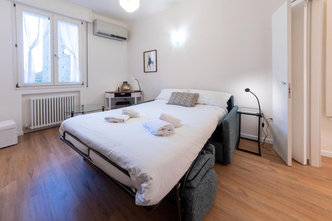 Housmart Corte Galluzzi 7/1 Apartamento